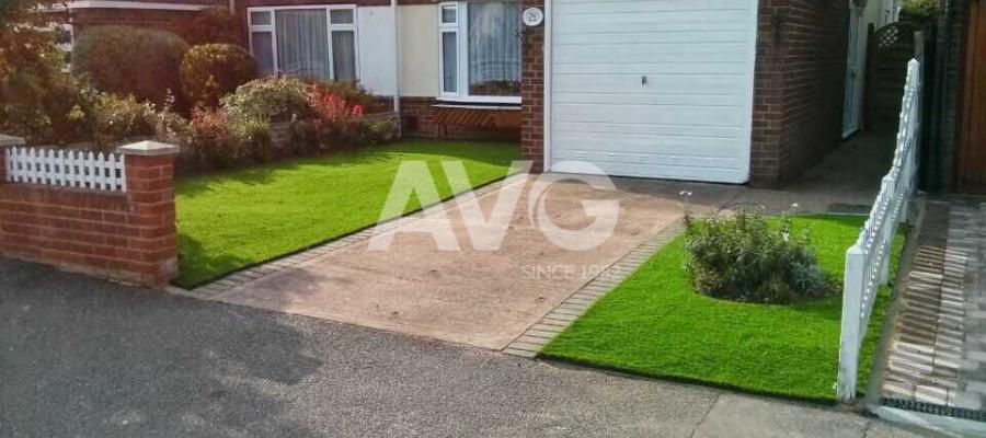 Cỏ nhân tạo trong trang trí, tạo cảnh quan